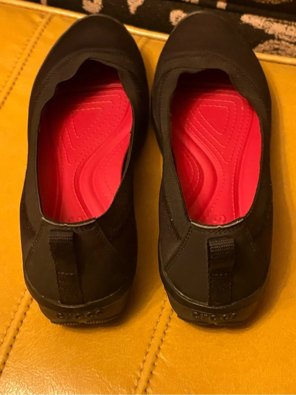 CROCS Busy Day Flats